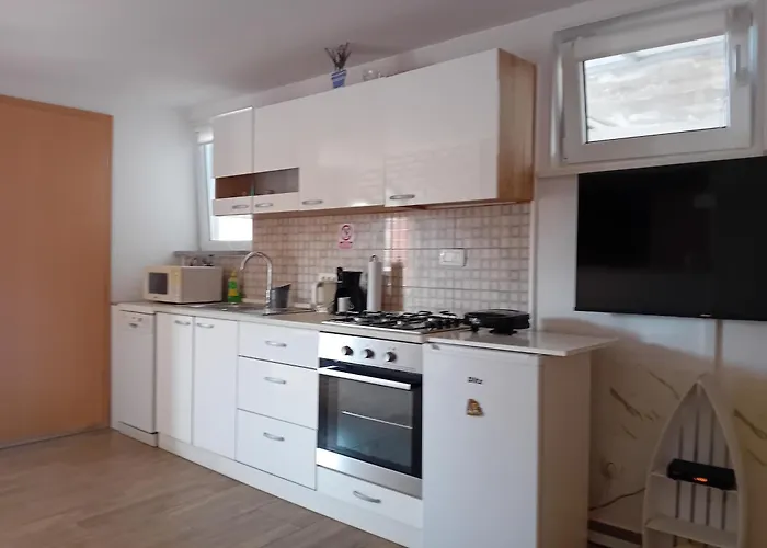 Studio Apartman Dezire