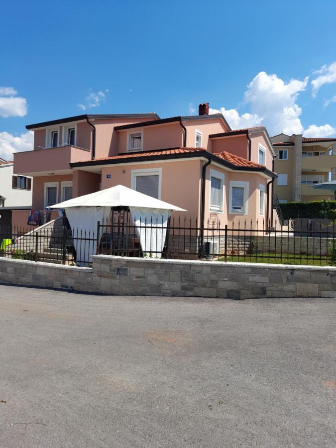Apartment Desire